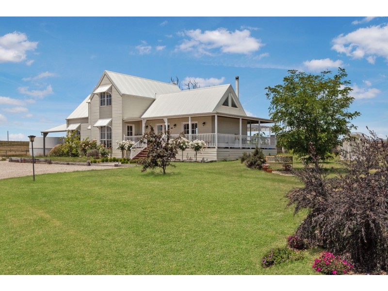 30 McKerchers Road, Bylands VIC 3762