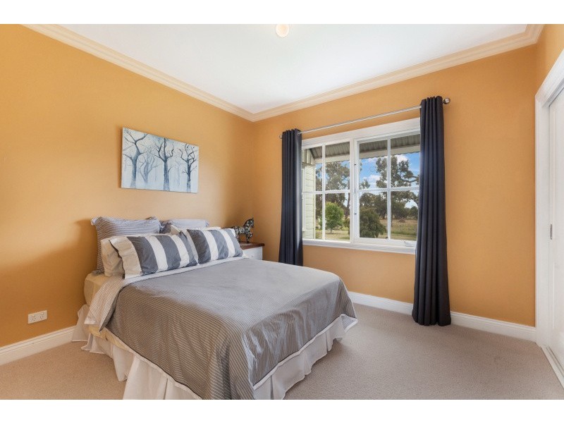 30 McKerchers Road, Bylands VIC 3762
