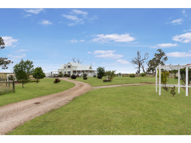 30 McKerchers Road, Bylands VIC 3762