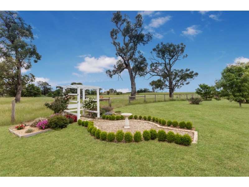 30 McKerchers Road, Bylands VIC 3762
