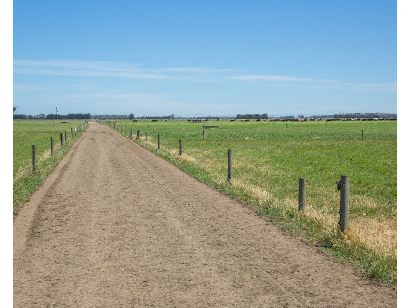 44 Spinks Road, Koroit VIC 3282