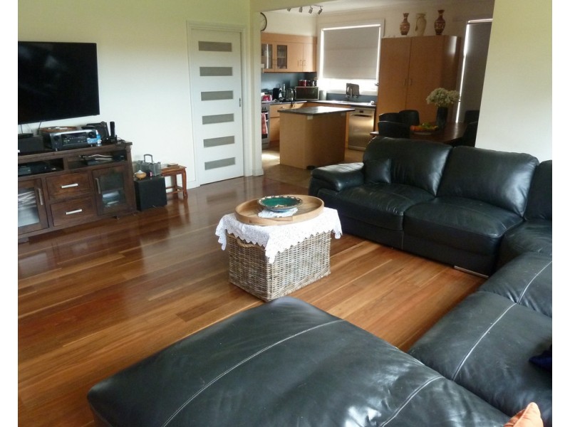 44 Spinks Road, Koroit VIC 3282