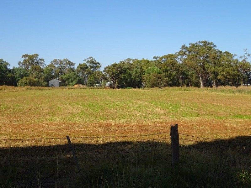 63 Brentnall Lane, Lockington VIC 3563