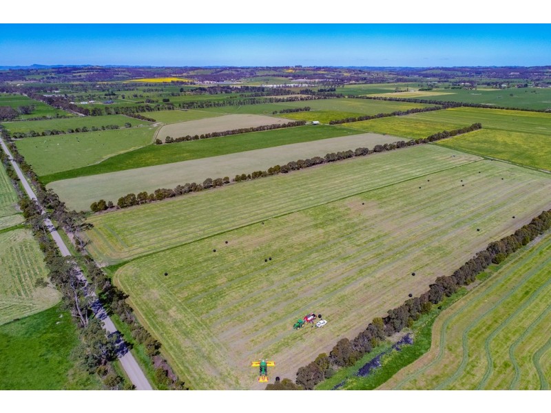 30 North Yannathan Road, Catani VIC 3981