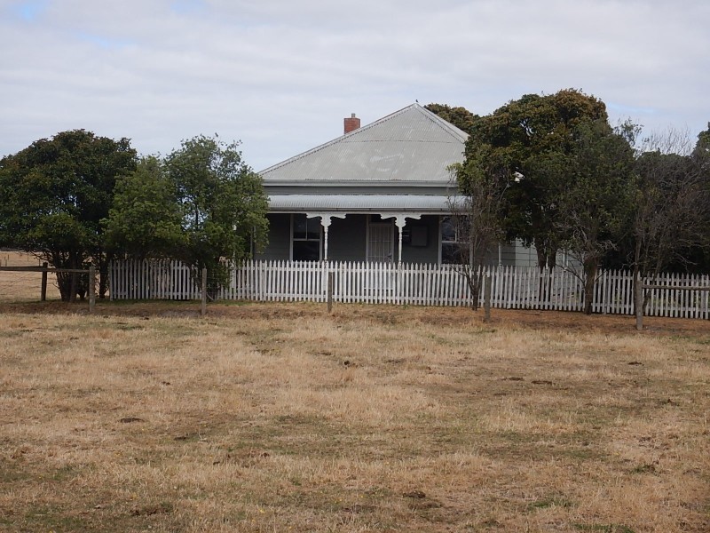 305 MCCRAWS ROAD, Catani VIC 3981