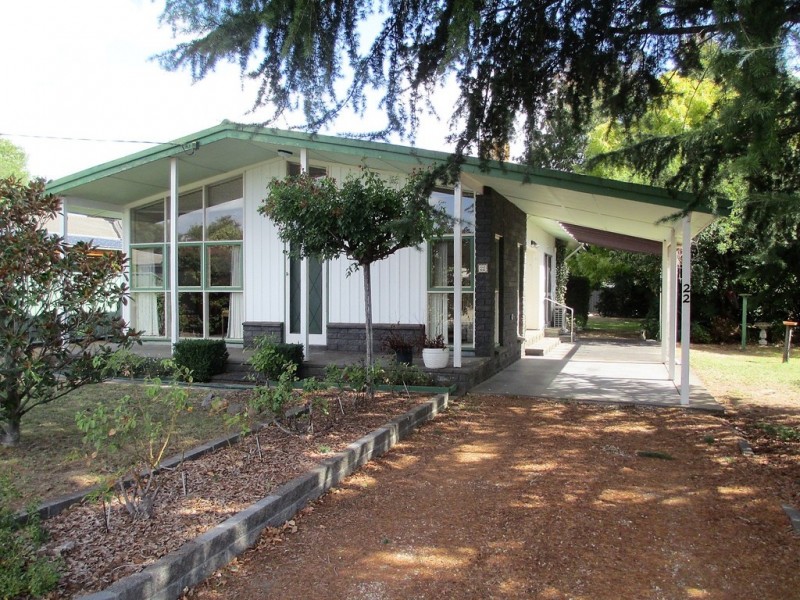 22 Coster St, Alexandra VIC 3714