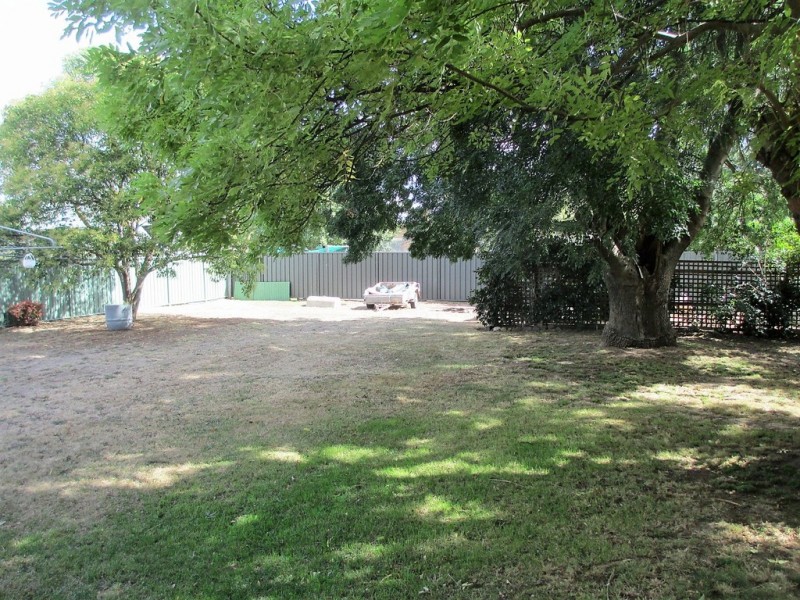 22 Coster St, Alexandra VIC 3714