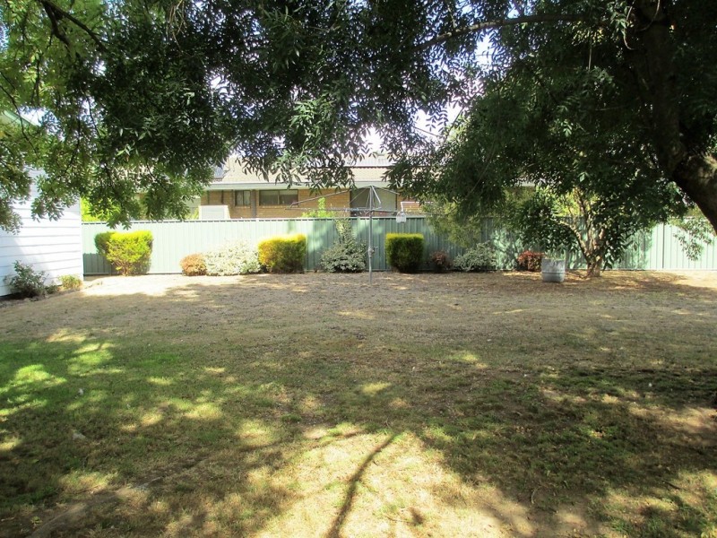 22 Coster St, Alexandra VIC 3714