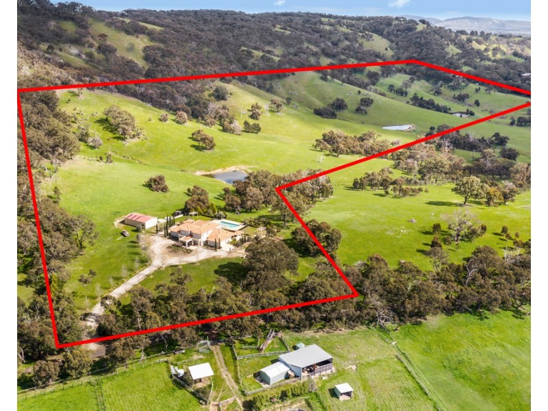 80 Bakers Road, Kilmore East VIC 3764