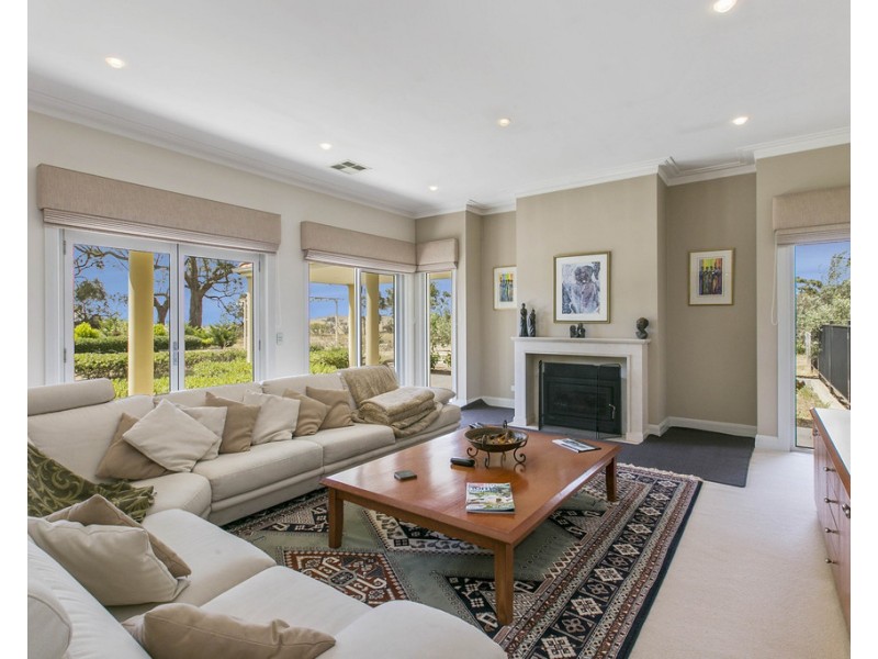 80 Bakers Road, Kilmore East VIC 3764