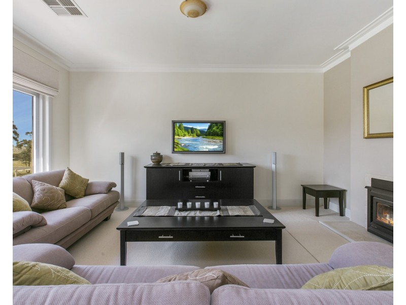 80 Bakers Road, Kilmore East VIC 3764