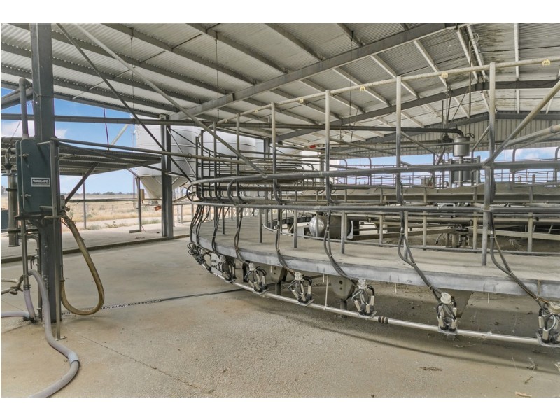 18 Lyons Road, Milnes Bridge VIC 3579