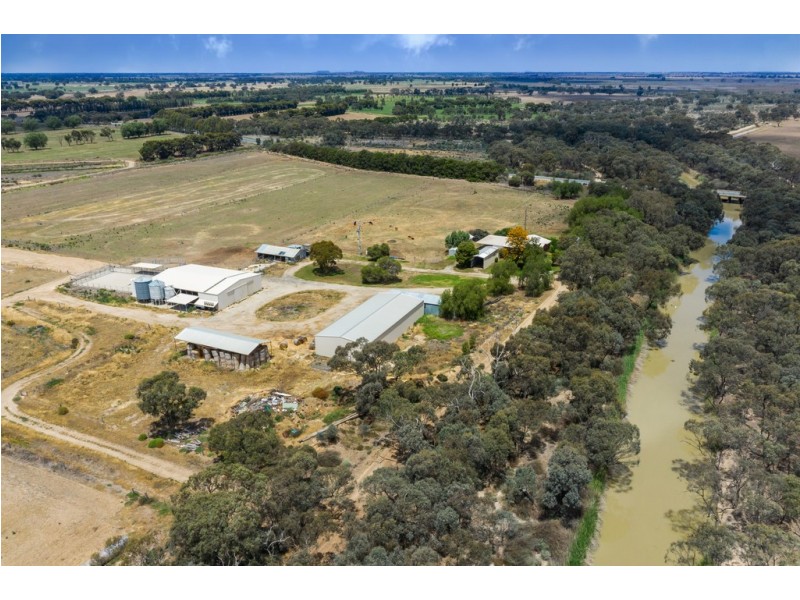 18 Lyons Road, Milnes Bridge VIC 3579