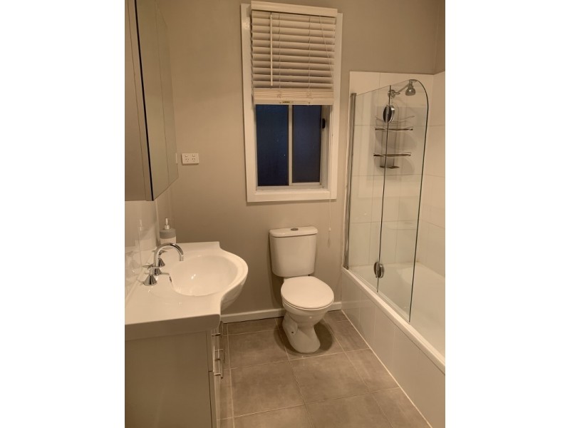 8 Butcher Street, St Arnaud VIC 3478