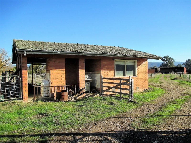 188 Whanregarwen Road, Alexandra VIC 3714