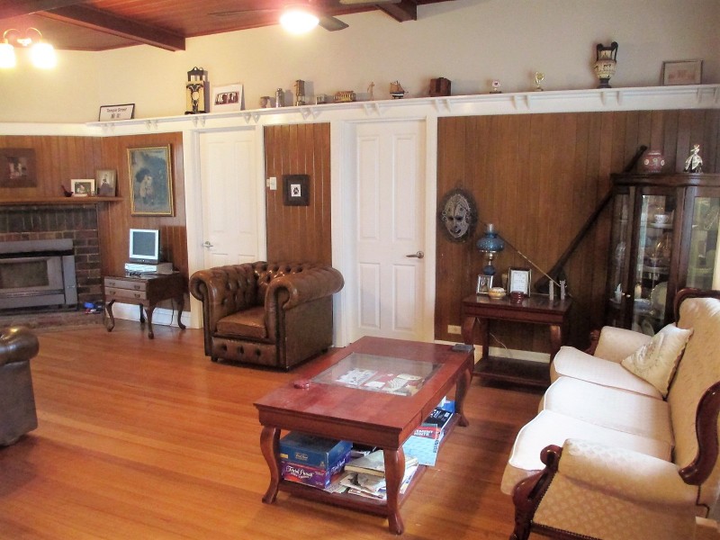 4 Aitken St, Alexandra VIC 3714