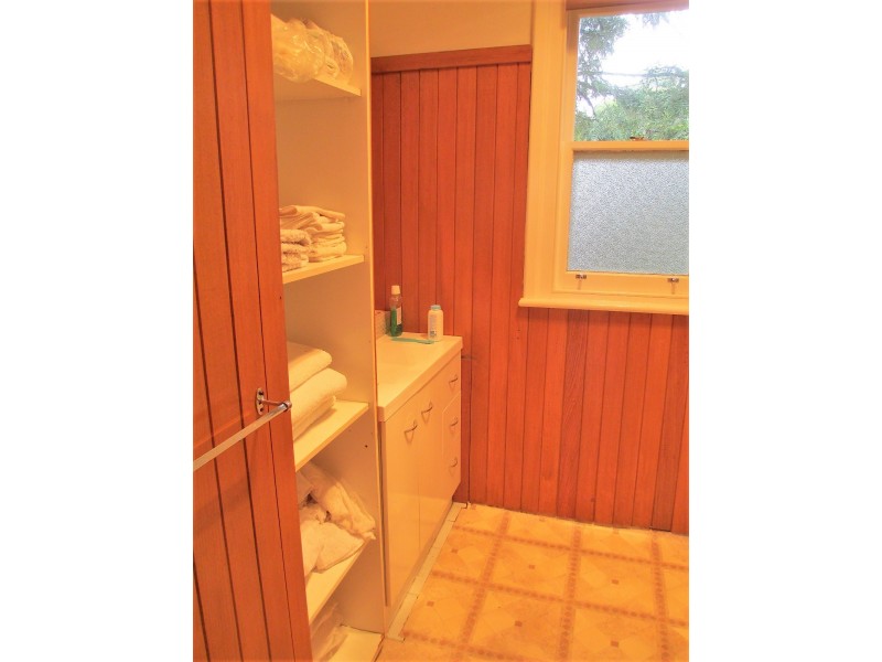 4 Aitken St, Alexandra VIC 3714