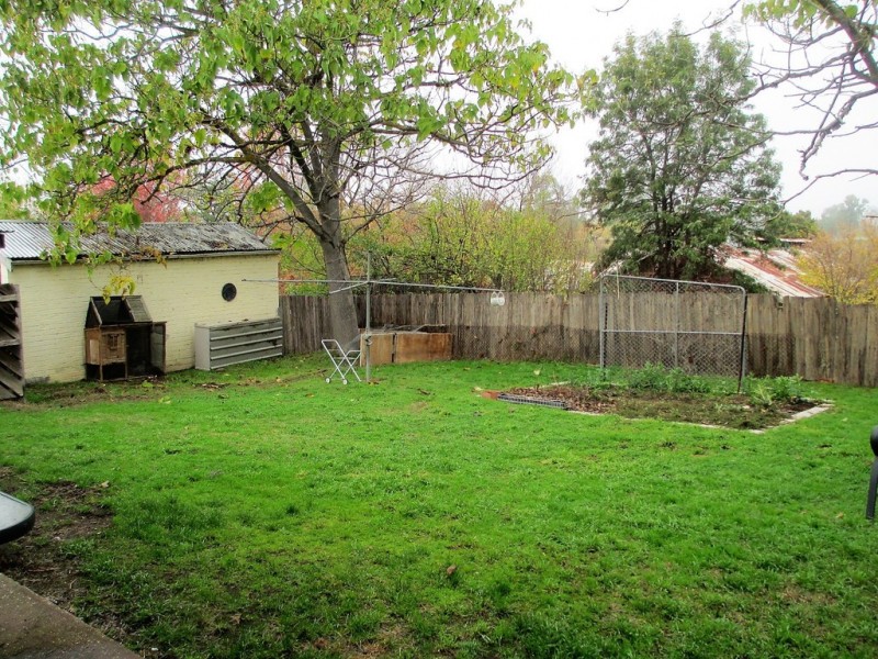 4 Aitken St, Alexandra VIC 3714