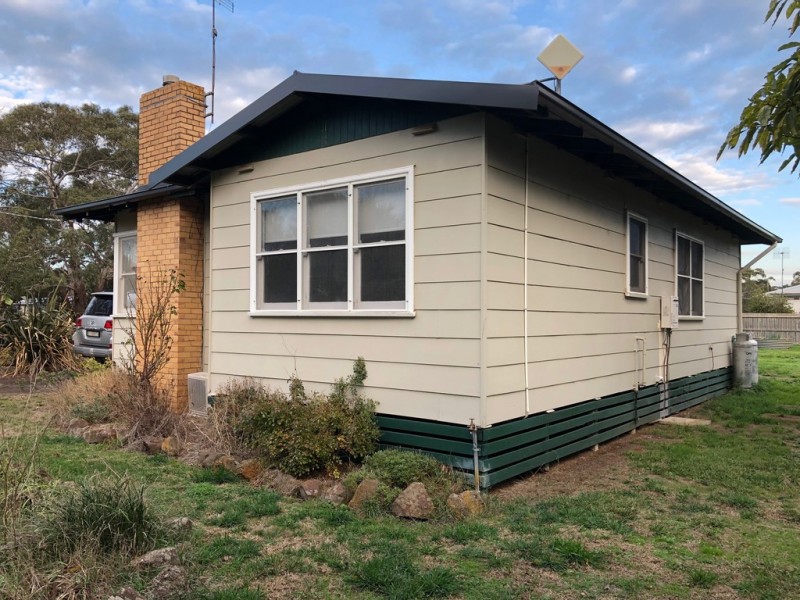 23 AUSTIN STREET, Hawkesdale VIC 3287
