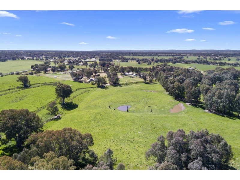 34 Ovens Terrace, Tarrawingee VIC 3678