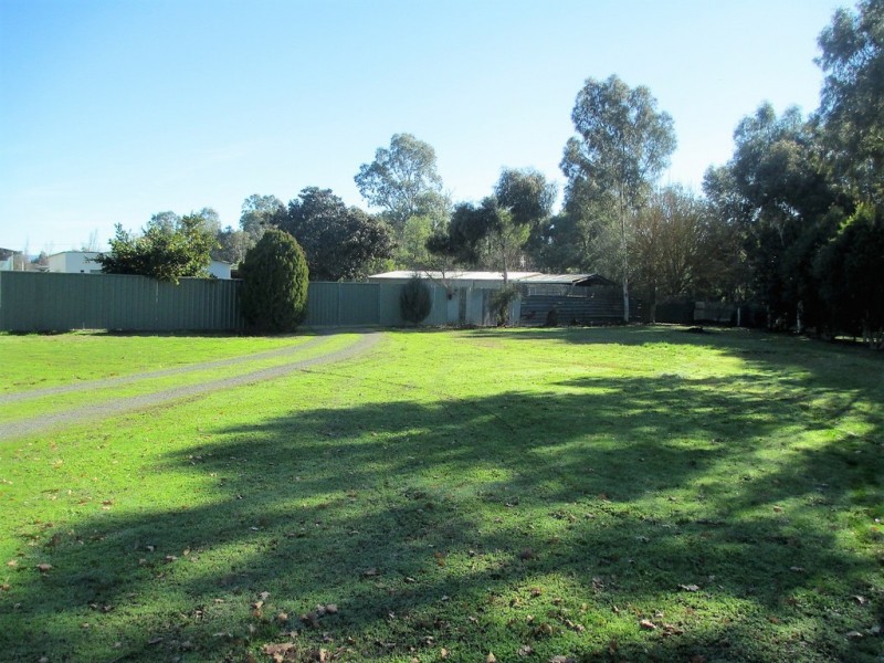 67 Downey St, Alexandra VIC 3714