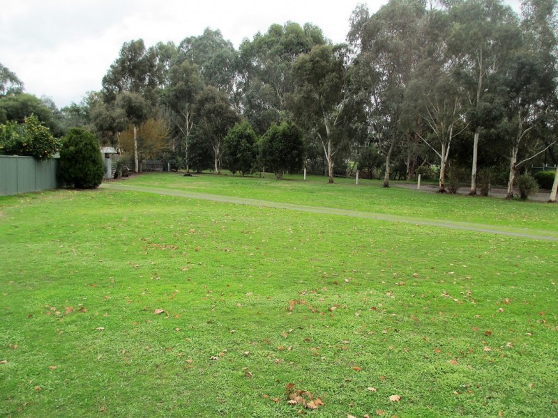 67 Downey St, Alexandra VIC 3714