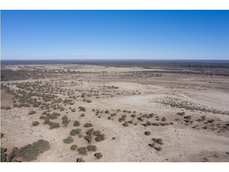 - Rufus River Road, Wentworth NSW 2648