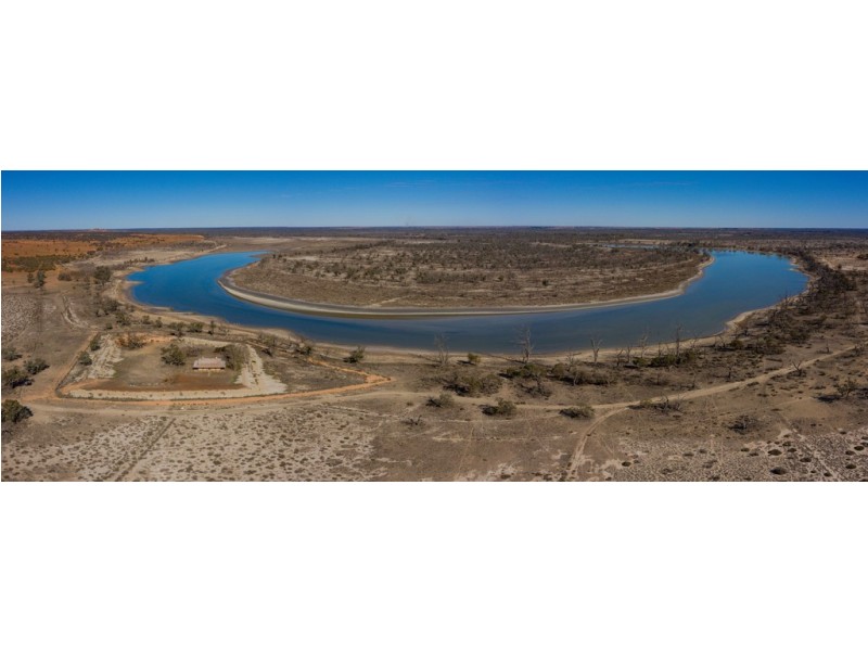 - Old Renmark Mail Road, Wentworth NSW 2648