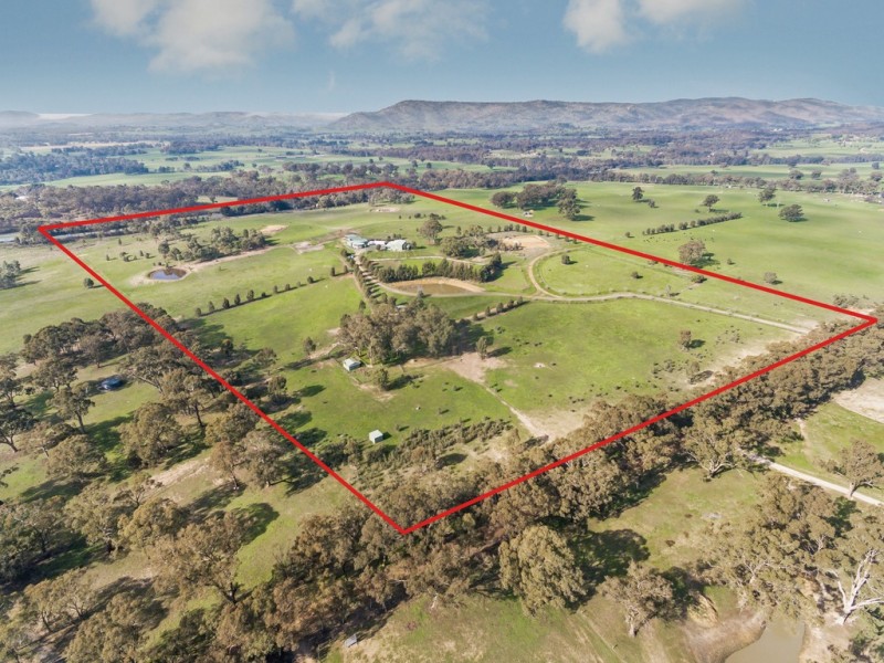 215 Sungarrin Road, Seymour VIC 3660