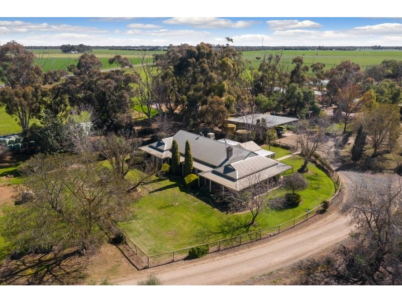 705 MCKENZIE ROAD, Echuca VIC 3564