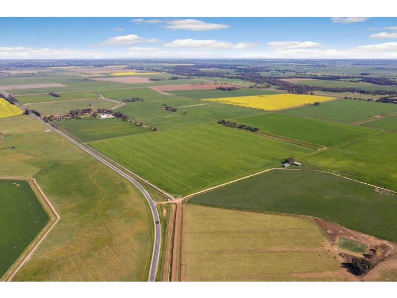 705 MCKENZIE ROAD, Echuca VIC 3564