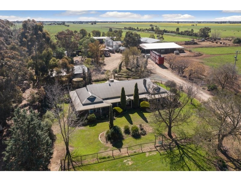 705 MCKENZIE ROAD, Echuca VIC 3564