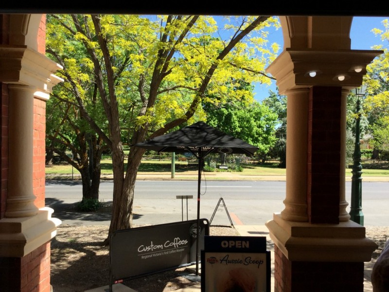 8 Napier Street, St Arnaud VIC 3478