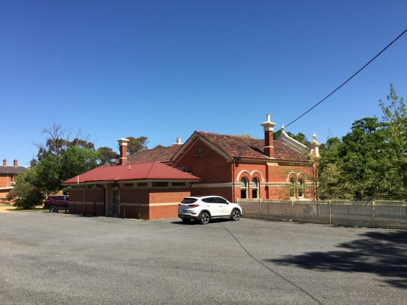 8 Napier Street, St Arnaud VIC 3478