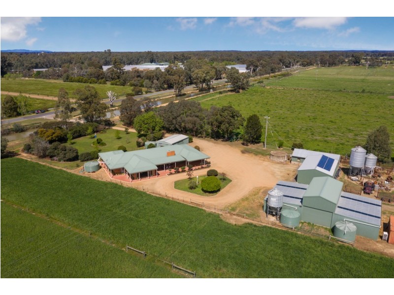 60 Freestone Road, Murchison North VIC 3610