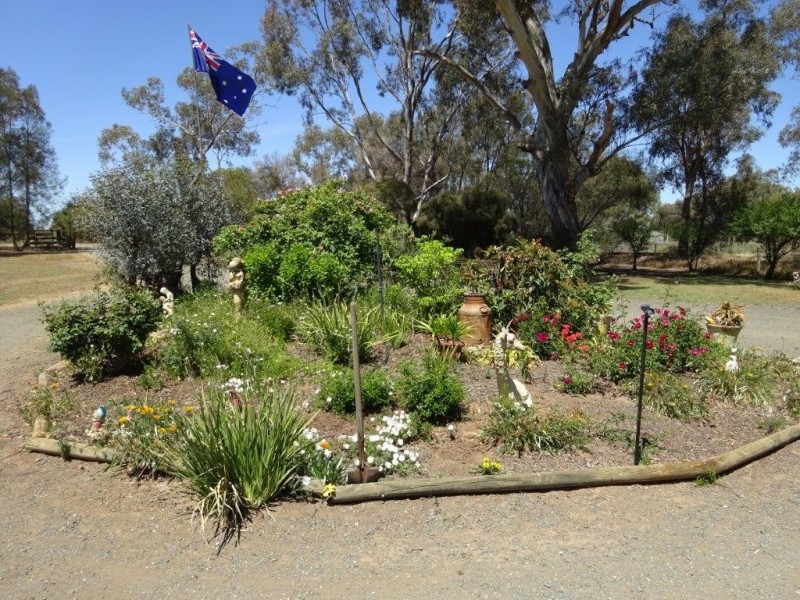 2077 RESDOWN ROAD, Echuca West VIC 3564