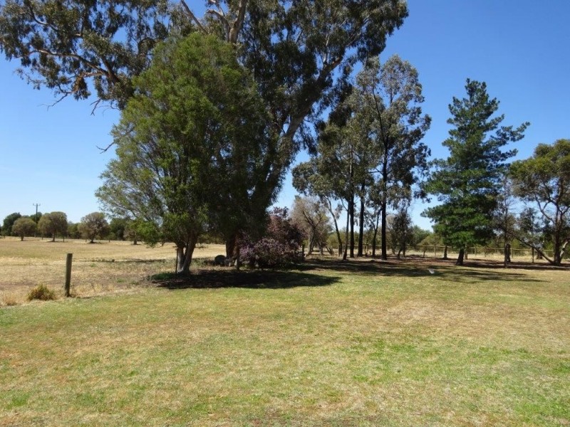 2077 RESDOWN ROAD, Echuca West VIC 3564