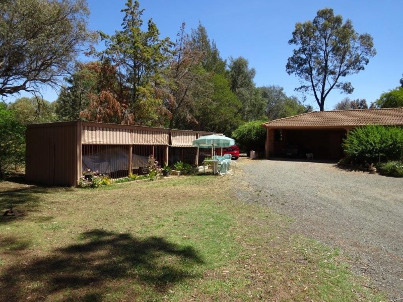 2077 RESDOWN ROAD, Echuca West VIC 3564