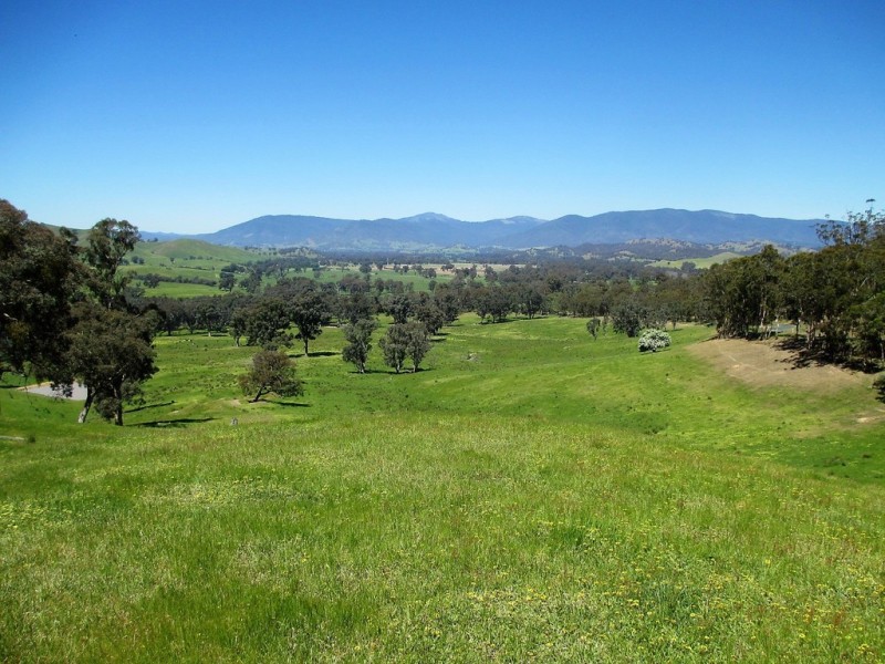 2227 Goulburn Valley Hwy, Alexandra VIC 3714