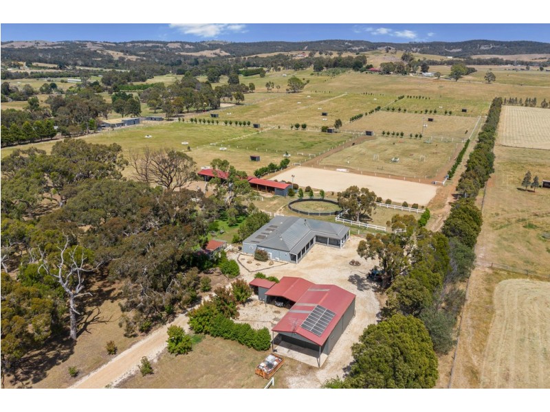 325 McHargs Road, Willowmavin VIC 3764