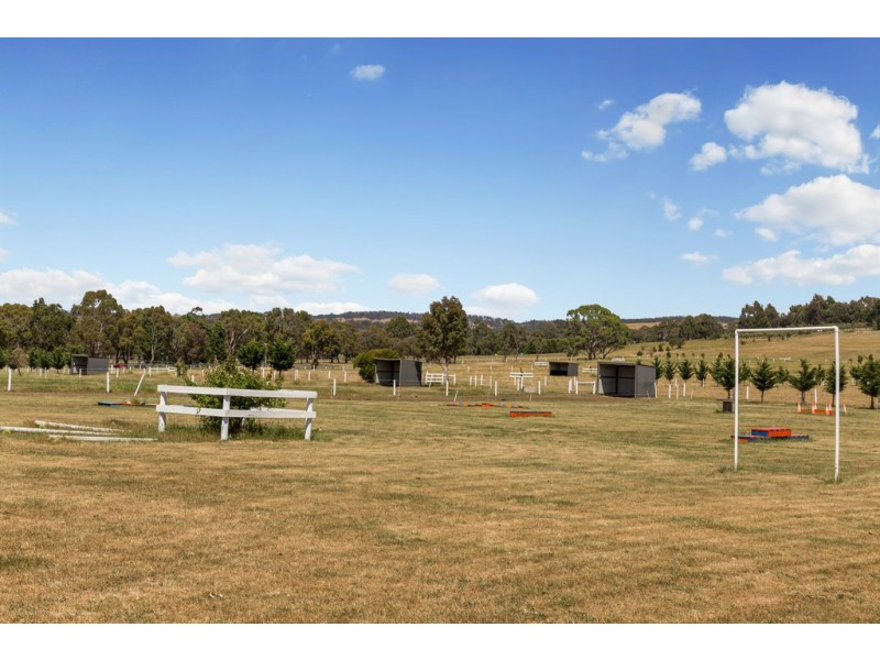 325 McHargs Road, Willowmavin VIC 3764