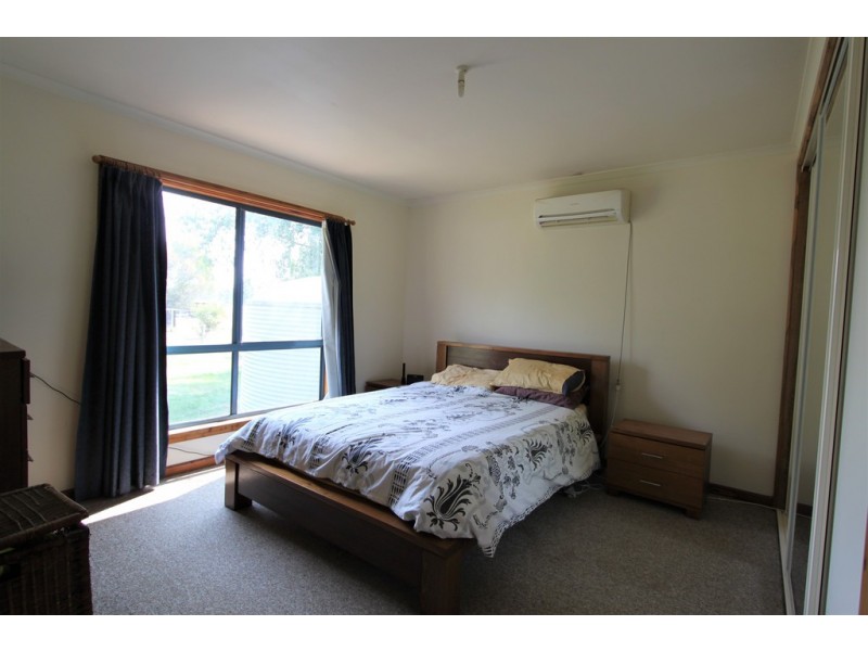 111 Murray Road, Koonoomoo VIC 3644