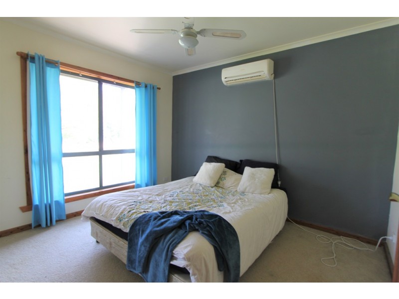 111 Murray Road, Koonoomoo VIC 3644