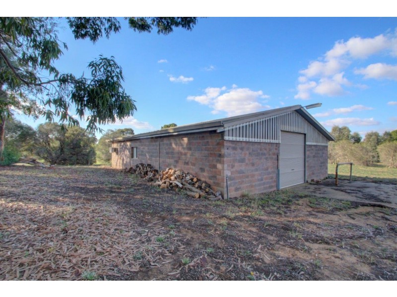 25 BURMA ROAD, Tocumwal NSW 2714