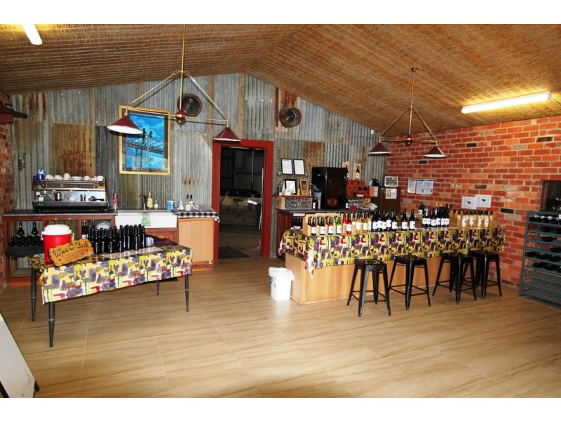 4134 MURRAY VALLEY HIGHWAY, Cobram VIC 3644