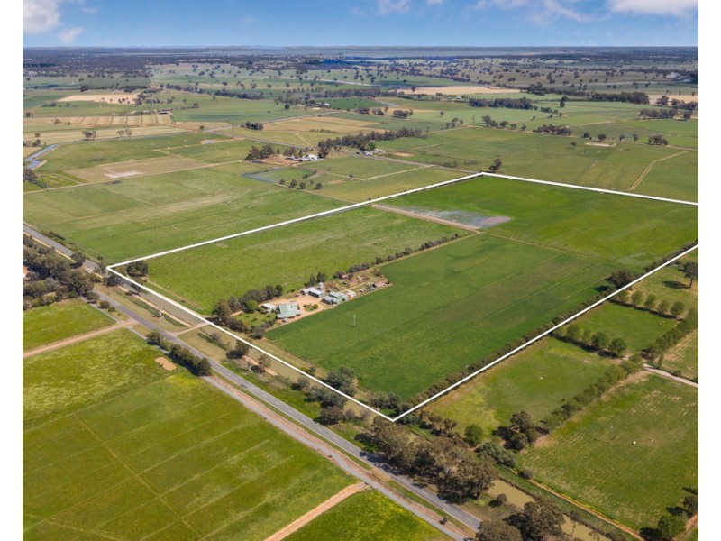 475 River Road, Murchison VIC 3610