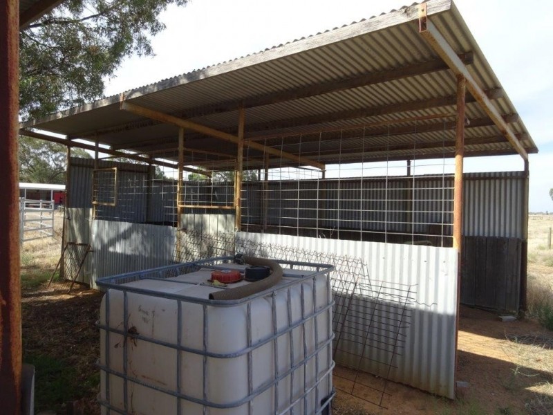 Lot 2/667 WHARPARILLA ROAD, Echuca West VIC 3564