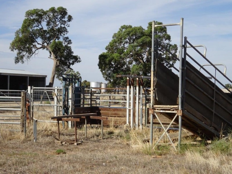 Lot 2/667 WHARPARILLA ROAD, Echuca West VIC 3564