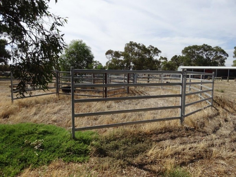 Lot 2/667 WHARPARILLA ROAD, Echuca West VIC 3564