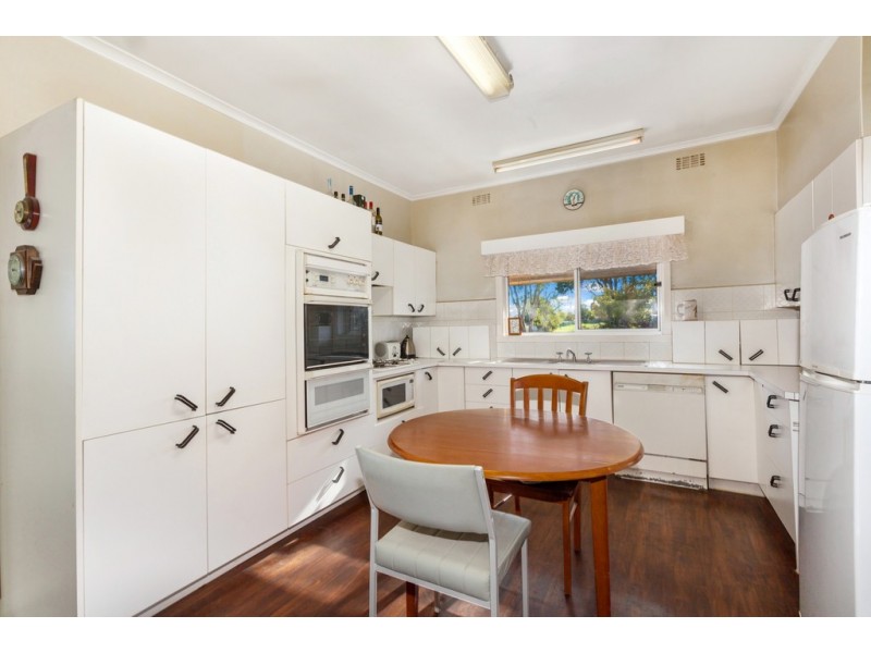 17 HIGH STREET, Broadford VIC 3658